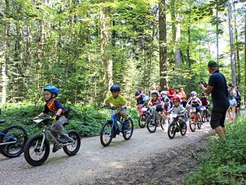 Tolles Stimmung und neuer Teilnehmerrekord beim MTB-Cup 2024